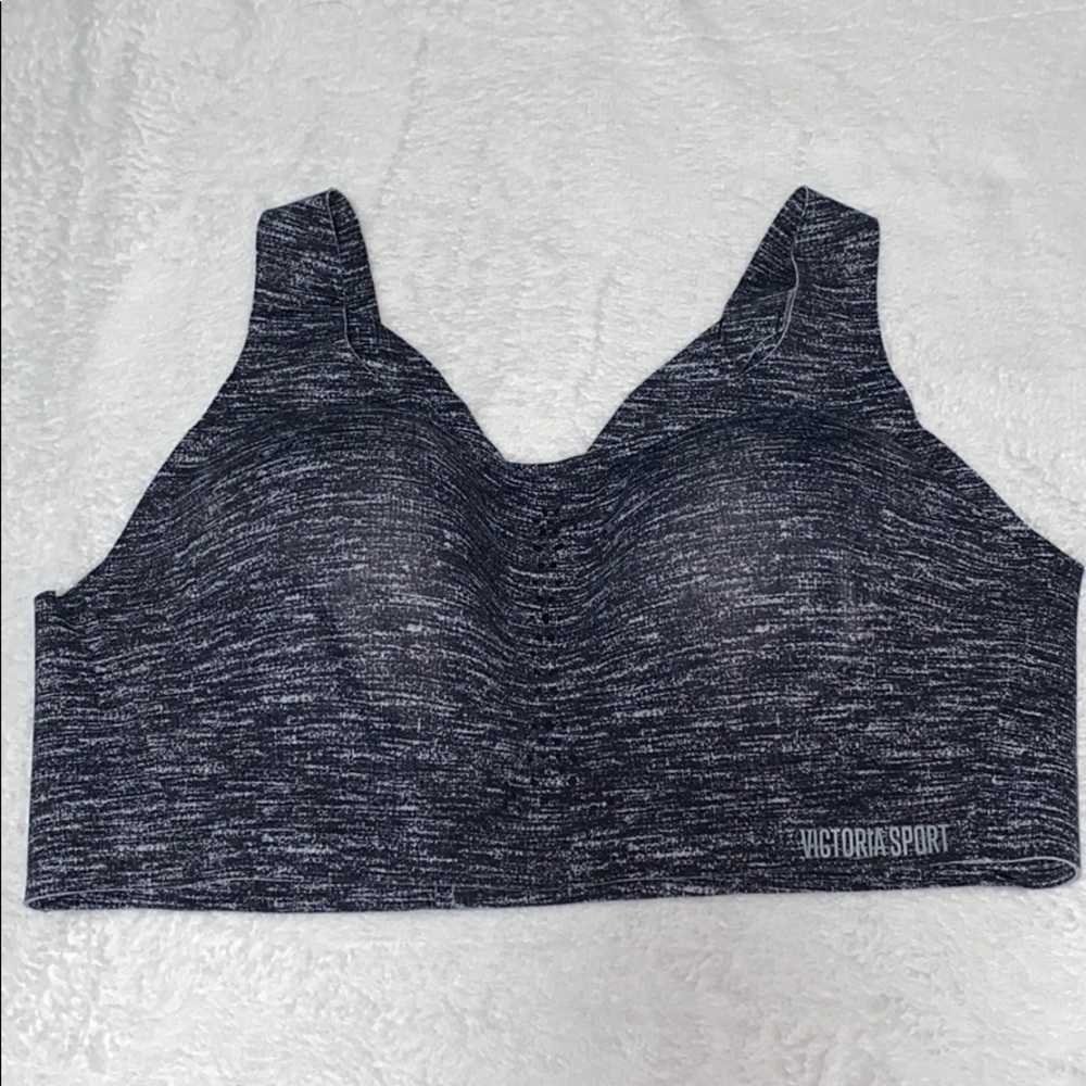 Victoria’s Secret sportsbra